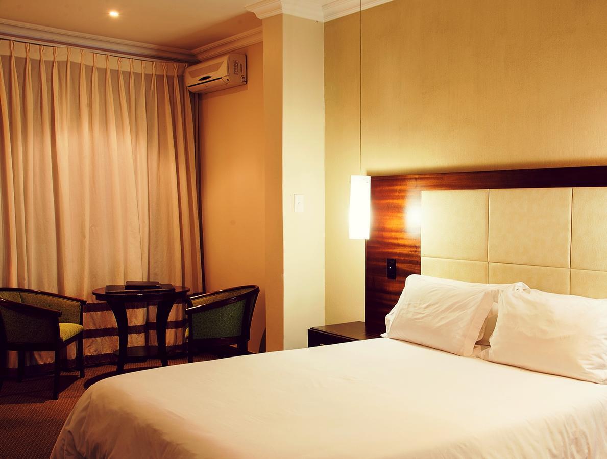 Premier Splendid Inn Pinetown Exterior photo
